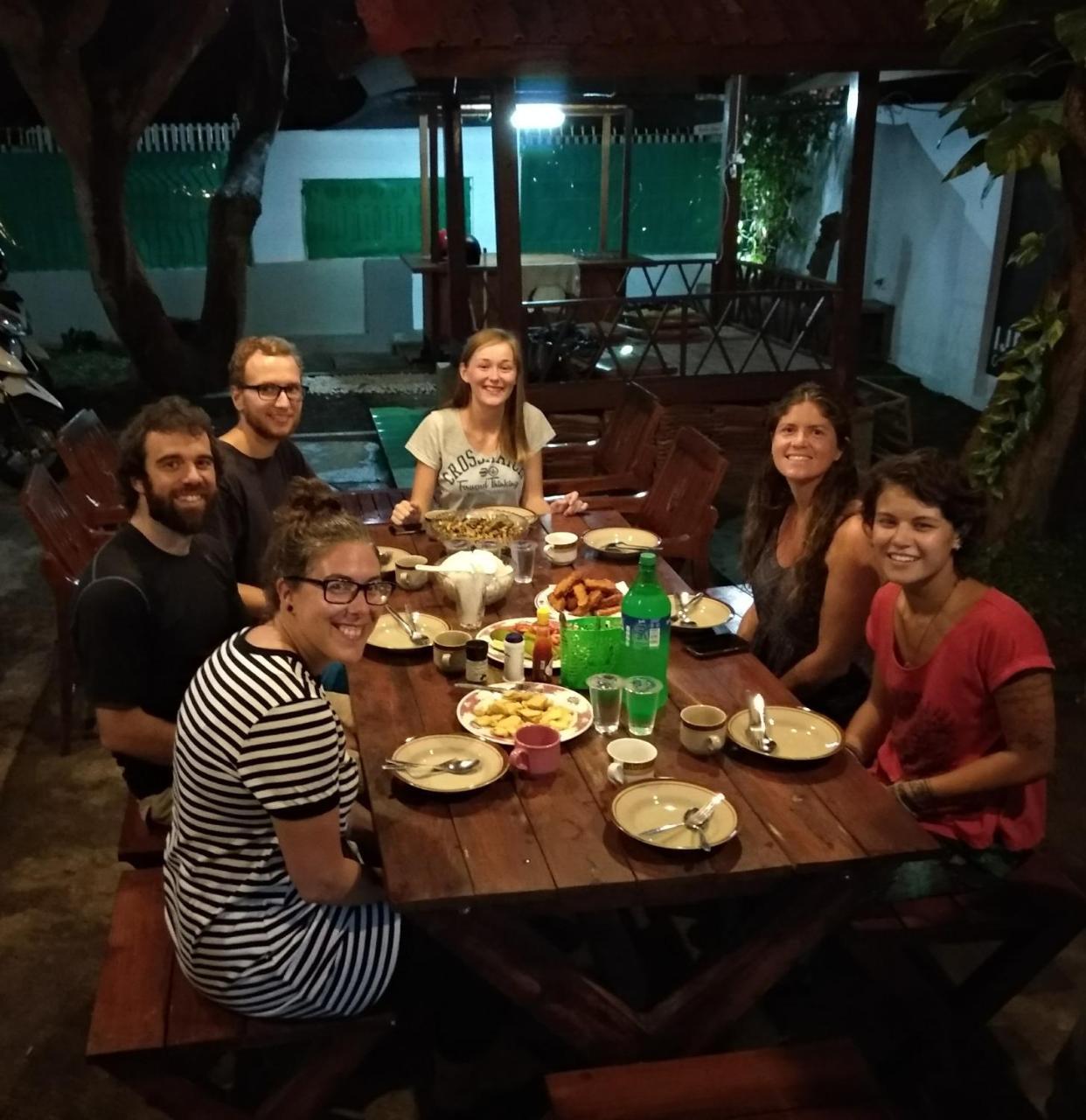 Mango Tree Homestay & Ijen Tour Banyuwangi  Buitenkant foto